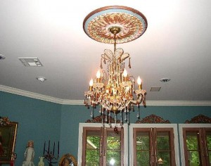 chandelier-hung-in-ceiling